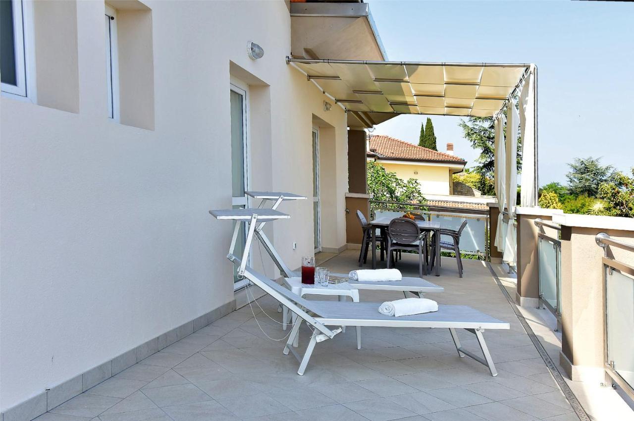 Garda Bloom Holiday Apartments Padenghe sul Garda Exterior foto