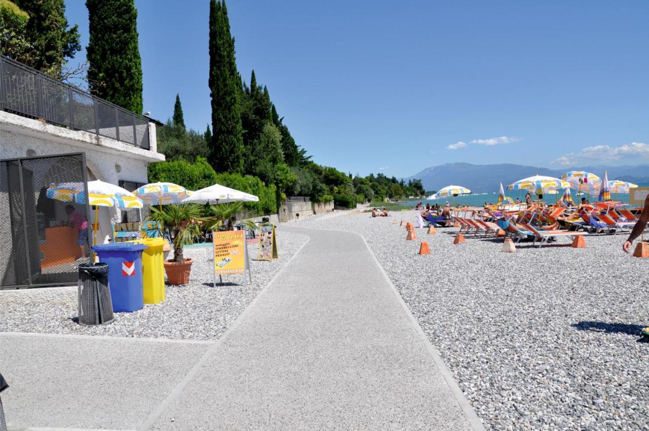 Garda Bloom Holiday Apartments Padenghe sul Garda Exterior foto