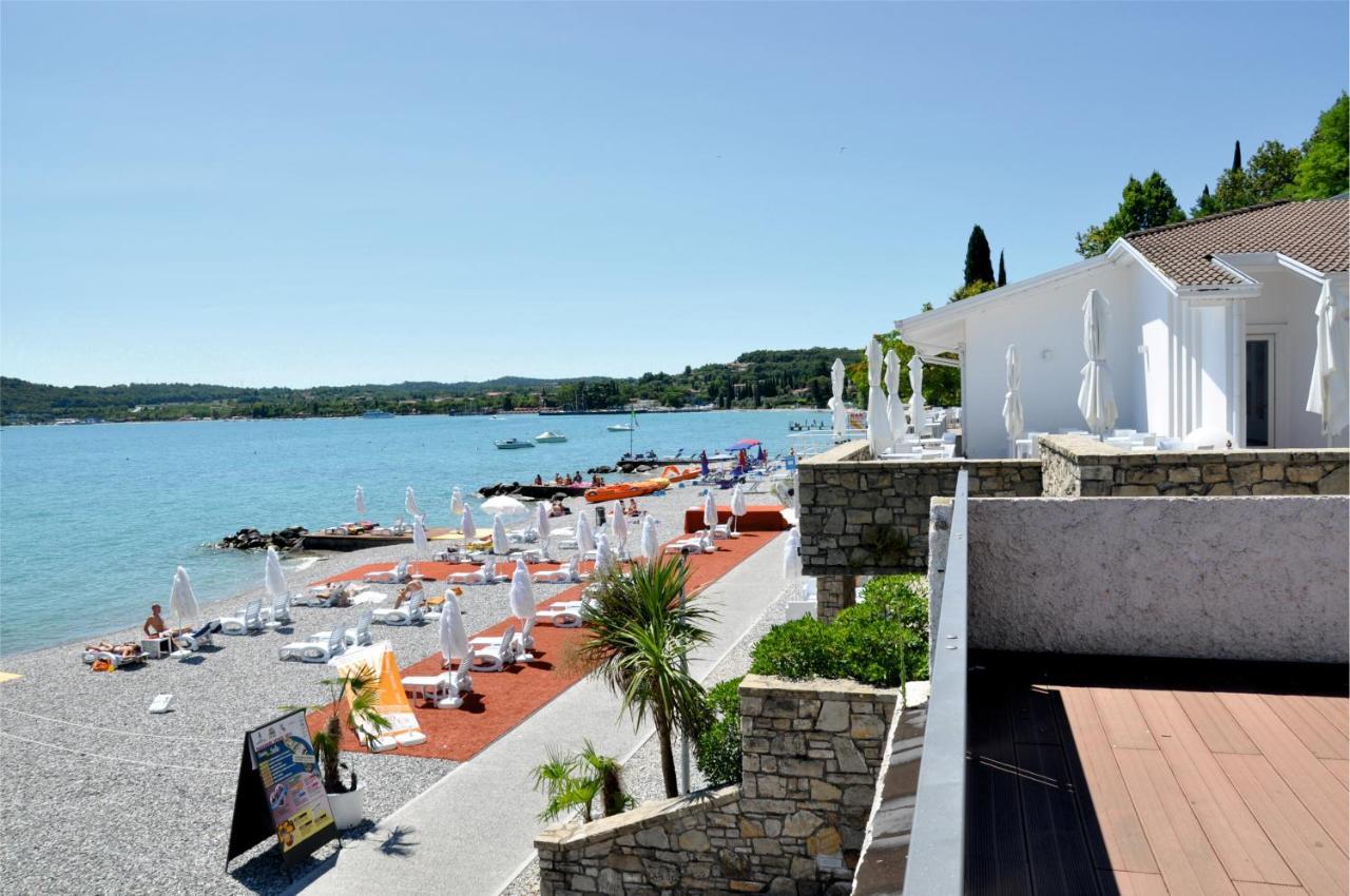 Garda Bloom Holiday Apartments Padenghe sul Garda Exterior foto